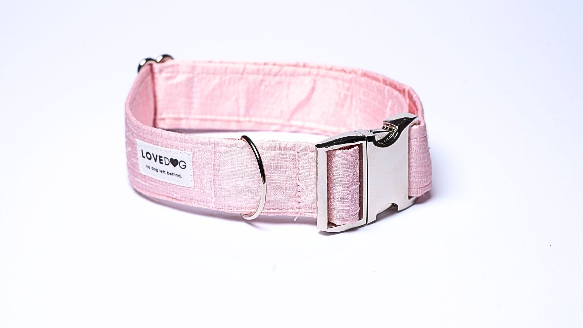 Luxury wedding, luxury dog collars, wedding dog collars, everyday dog collars,
luxury dog accessories